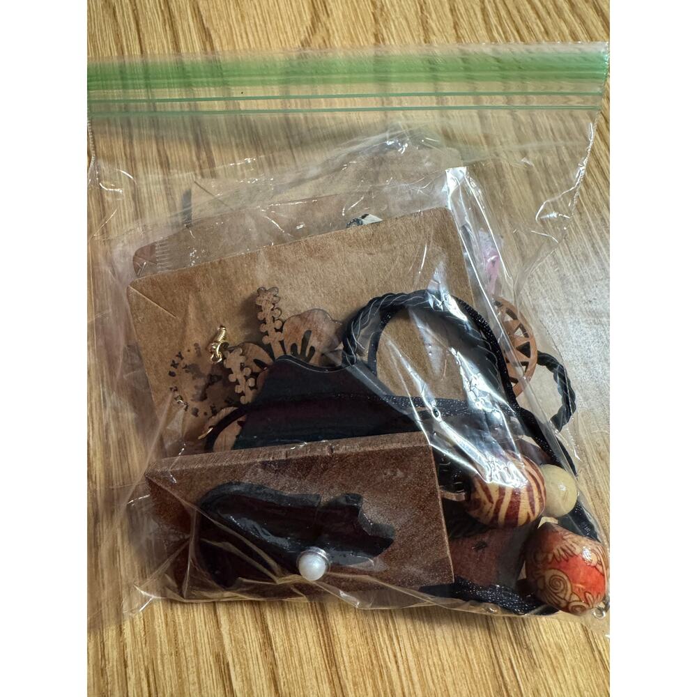Fashion jewelry lot